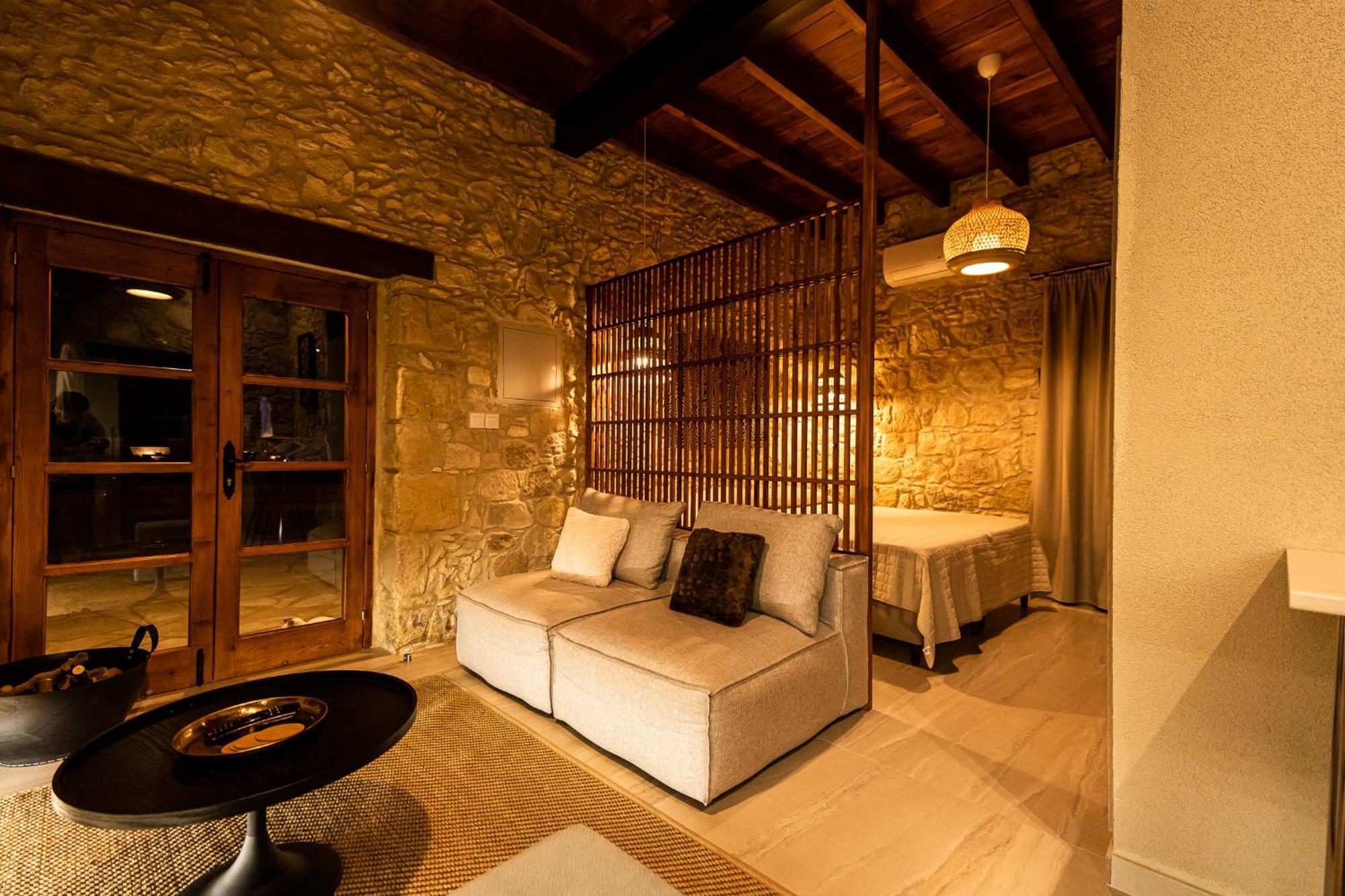 Harma Traditional Boutique Suites Paphos Exterior photo
