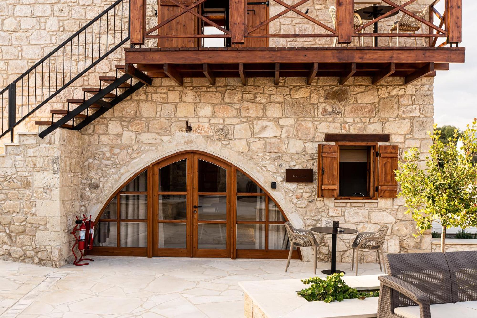 Harma Traditional Boutique Suites Paphos Exterior photo