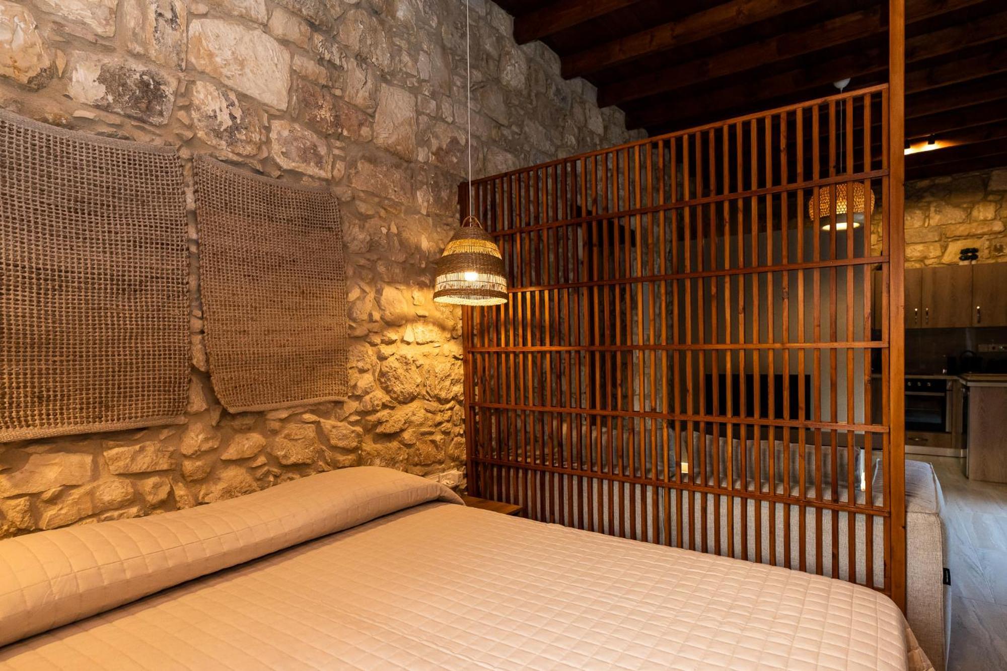 Harma Traditional Boutique Suites Paphos Room photo